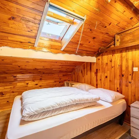 Chalet Les Aiguilles Albiez-Montrond